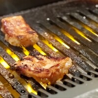 黒毛和牛焼肉 虎斑 北新地店 - 