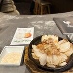 炭火焼鳥 塚田農場 - 新玉ねぎと生姜焼き