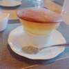六盛　スフレ・カフェコーナー茶庭