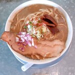 煮干結社 麺や 西絶豚 - デス煮干しの大盛り
