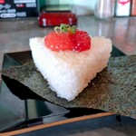 煮干結社 麺や 西絶豚 - すじこ明太子おにぎり