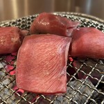 焼肉 ぽんが - 