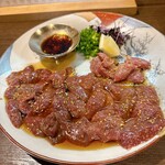 炭火と酒と肴 七福八郎 - 定番白レバー　毎日食べたい