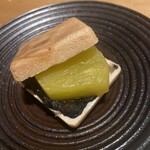 酒斎 伊とう - パイナップルとこし餡の最中