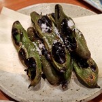 さかなと地酒 KOMA - 焼きそら豆：650円