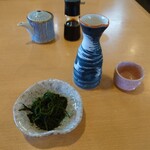 お食事処 十府ヶ浦 - 料理写真:マツモで一杯  純米吟醸 夢灯