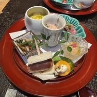肉和食 月火水木金土日 - 