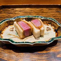 肉割烹 上 - 