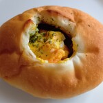 ブロート ツァイト - 料理写真:ビーフシチューぱん￥220