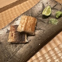 伯雲 - 鰻の白焼き　柚子塩　山葵