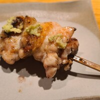 地葉はなれ - 手羽元