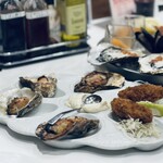 オイスターテーブル - 