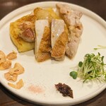 鉄板焼きお好み焼き いずみ - 鶏もも肉のガーリックステーキ