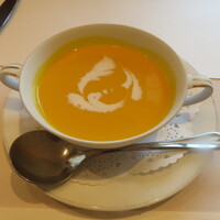 西洋料理 三笠會館GINZA 1925 三越銀座店 - 連れのスープ