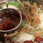 薬膳ハリハリ鍋ごんじゅ - 