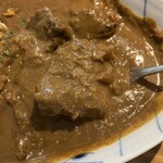 Conversa - スパイシーカレーの牛スネ肉