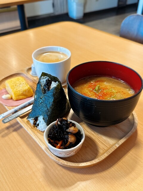 Onigiri Cafe Yottekokome!!