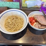 麺や 青雲志 - 梅がうめー！