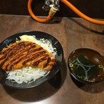 宇多津ホルモン - 味噌カツ丼(*‘ω‘ *)