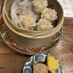 金目樽 - 自家製シュウマイ