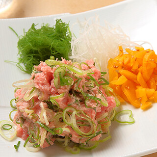 創業時から愛される「名物ねぎとろ」は、注文ごとに作られる絶品