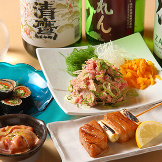 昼夜問わず同じメニューを楽しめ昼飲みにも◎季節限定おつまみも