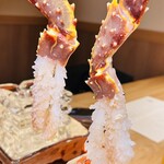 かにじぇんぬ 北のはなれ - 氷で花を咲かせた生たらば蟹