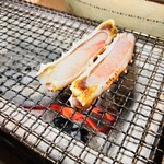 かにじぇんぬ 北のはなれ - 焼きたらば蟹
