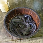 うなぎ新川 本店 - 保管工場内