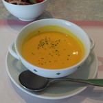 レストラン アンソレイユ - (2014年9月）スープ付き
