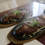 ステーキハウス 楽園 - 