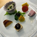 309198641 - 前菜の盛り合わせ