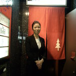 Wine Bar Ninomiya Sjr． - 千鶴さんを目当てに来る人もいるでしょうね♪