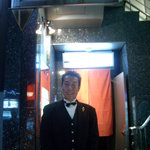 Wine Bar Ninomiya Sjr． - やはり、ピタッと決まりますね♪店の顔だもの。