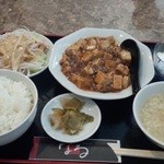 チャイナキッチンなる - 麻婆豆腐定食