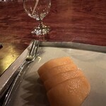 ル テアトル - 桃のチャーム