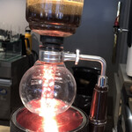 MYSTAR BASE - マイスターブレンド、1杯ずつサイフォンで。