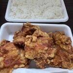 まえ弁 - 料理写真:からあげ弁当(°▽°)