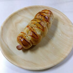 ファリーヌ・ド・パリ - 料理写真:ウインナーロール　130円