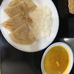 コチン ニヴァース - 