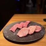 焼肉 ジャンボ - 