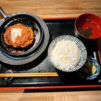 炭火焼肉寅二郎 - 手仕込み和風おろしハンバーグ　1300円