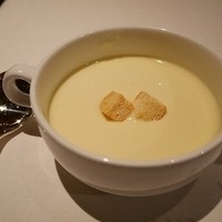 ロウリーズ・ザ・プライムリブ 恵比寿ガーデンプレイス店 - スープ