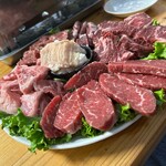 炭火焼肉いちゃりば兄弟 - 盛り合わせ