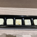 ショコラティエ パレドオール ブラン 青山店 - 