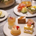 ERUTAN RESTAURANT BAR - 