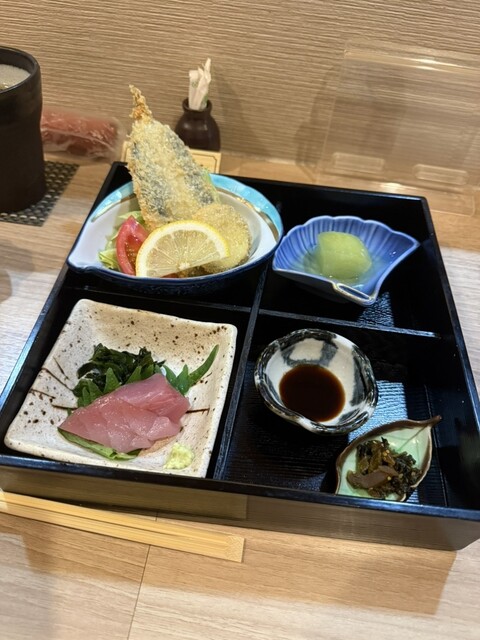 Kakure Sakaya Fuga photo 2