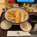 天丼てんや - 料理写真:冷やしそば 950円(税込)