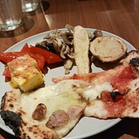 ERUTAN RESTAURANT BAR - 