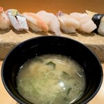 清寿司 支店 - 海老頭汁